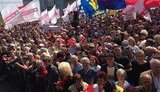 В Сумах на марш "Вставай, Украина!" вышло более 8 тысяч человек. ФОТО + ВИДЕО