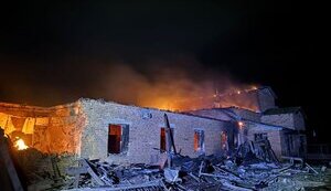 Ворог вдарив по Семенівці на Чернігівщині, поранено жінку. ФОТОрепортаж