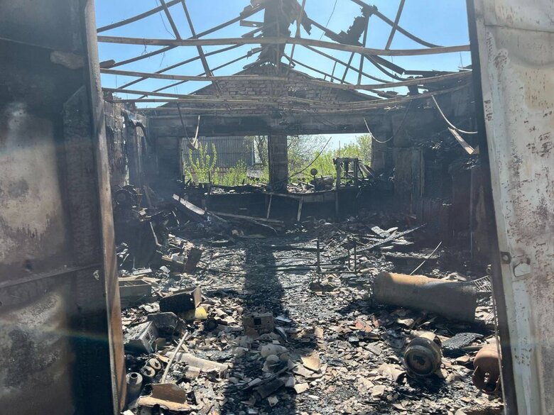 Наслідки обстрілу Нікопольщини 14 квітня