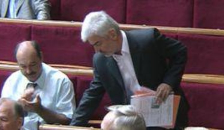 Нашеукраинец Матчук добровольно сложил депутатские полномочия: "Я при своем уме и памяти". + ВИДЕО.