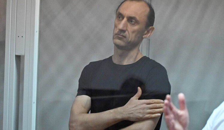 Полковнику Червинскому вручили измененное подозрение