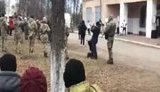 "Відбувається концерт. Веселий, добрий, у найкращих традиціях", - активіст Нацкорпусу про ситуацію в Золотому-4. ВIДЕО