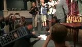 "Виходимо!" - колектив театру Янки Купали подав заяви про звільнення в присутності міністра культури Білорусі Бондаря. ВIДЕО