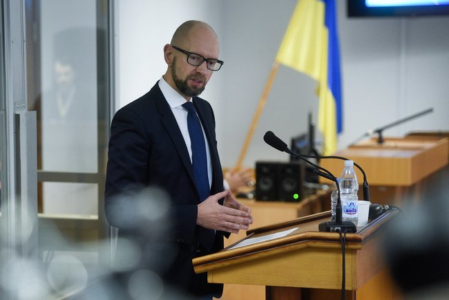 Yatseniuk testifies in Yanukovych case: additional powers proposed to Crimea, lethal force authorized to stop peninsula occupation 01 Yatseniuk testifies in Yanukovych case: additional powers proposed to Crimea, lethal force authorized to stop peninsula occupation 01