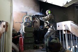 Медик 1-го батальйону 79-ї бригади Олег Тетеря: Поранених стало менше, але вони важчі, ніж у 2014. Зараз здебільшого страждають від снайперів 03