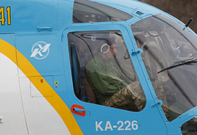 Льотчики морської авіаційної бригади освоюють санітарний вертоліт Ка-226, який був куплений понад 10 років тому, але не експлуатувався, - Міноборони 05