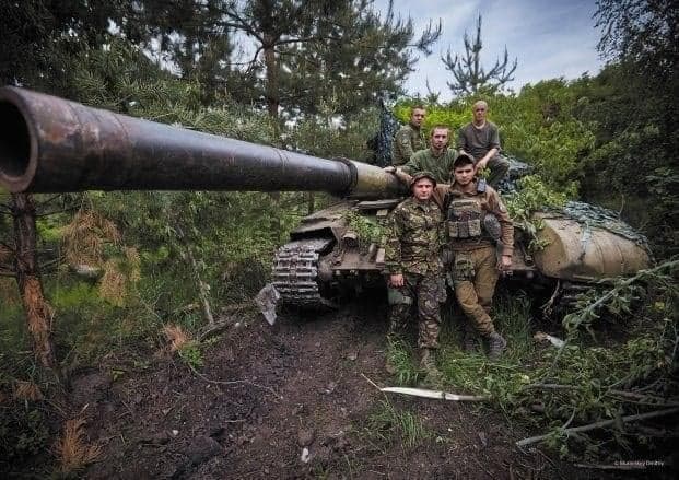 Пам’яті Героя України Дмитра Коцюбайла, Да Вінчі 05