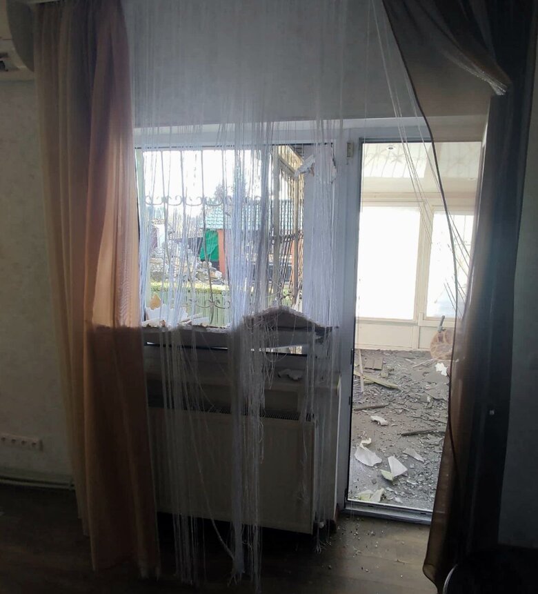 Наслідки обстрілу Дніпропетровщини і Нікополя