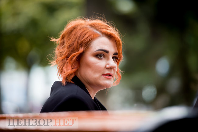 Нардеп СН Людмила Буймістер: Дехто ще й доплачуватиме, щоб потрапити у реєстр олігархів і вдягнути на себе корону жертви режиму 03