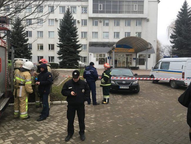 В налоговой Черновцов прогремел взрыв: есть пострадавшие 07