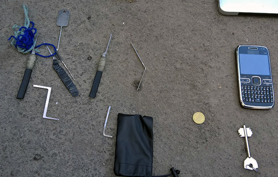 Группу воров-домушников задержали в столице, - Нацполиция 01