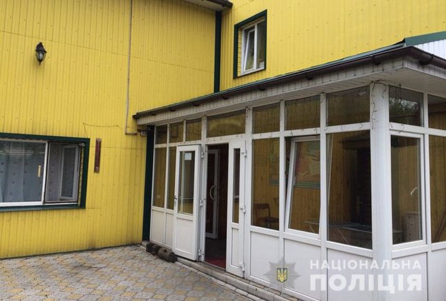 Полиция разоблачила замаскированный под сауну бордель в прифронтовом Покровске 01