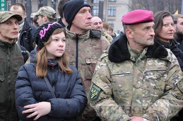 Ukrainian Volunteer Fighter Day celebrations held on Kyiv’s Maidan Nezalezhnosti 25 Ukrainian Volunteer Fighter Day celebrations held on Kyiv’s Maidan Nezalezhnosti 25
