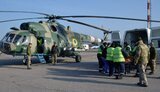 Раненый военнослужащий вертолетом эвакуирован из Днепра в Киев. ФОТО