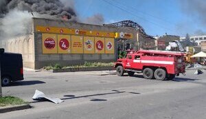 Russian troops launched massive drone attack on Druzhkivka: at least five people were wounded. Houses, market, and shop were damaged. VIDEO+PHOTOS
