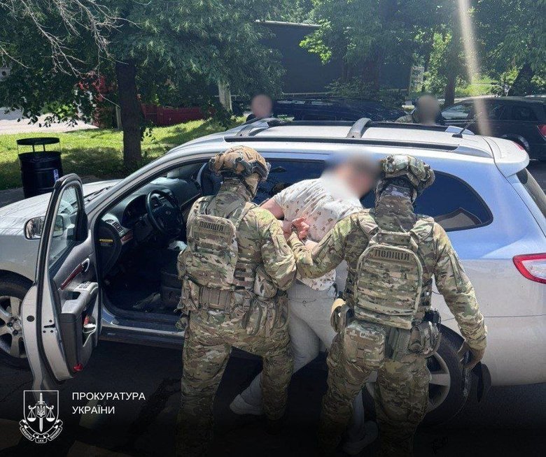 $800 за переведення в іншу частину: на Хмельниччині затримали заступника командира
