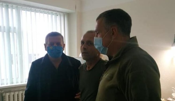 Балух поступово відновлюється, ходить і навіть читає, - Ірина Геращенко. ФОТО