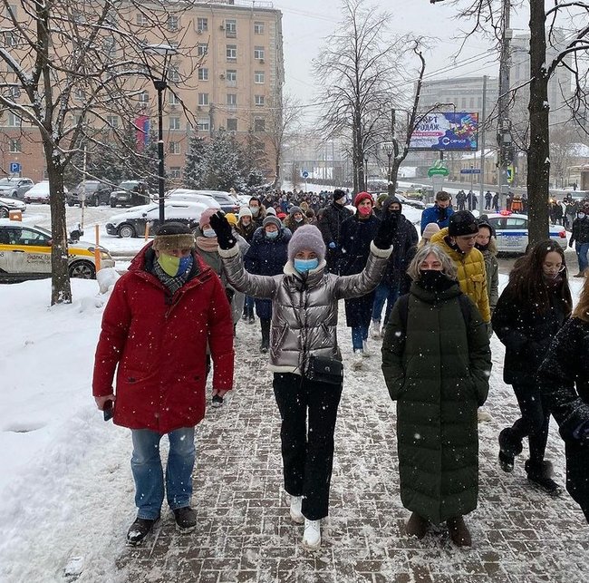 Жену Навального вновь задержали на акции протеста в Москве, - штаб 01