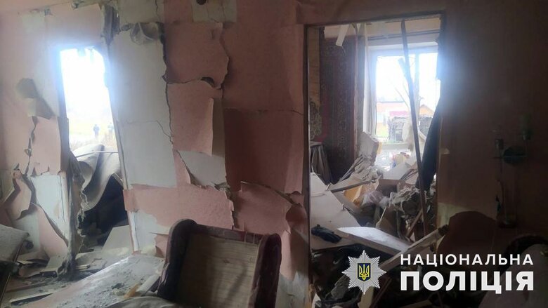 Рашисти завдали 8 ударів по Донеччині за добу: пошкоджено 20 цивільних об’єктів 09