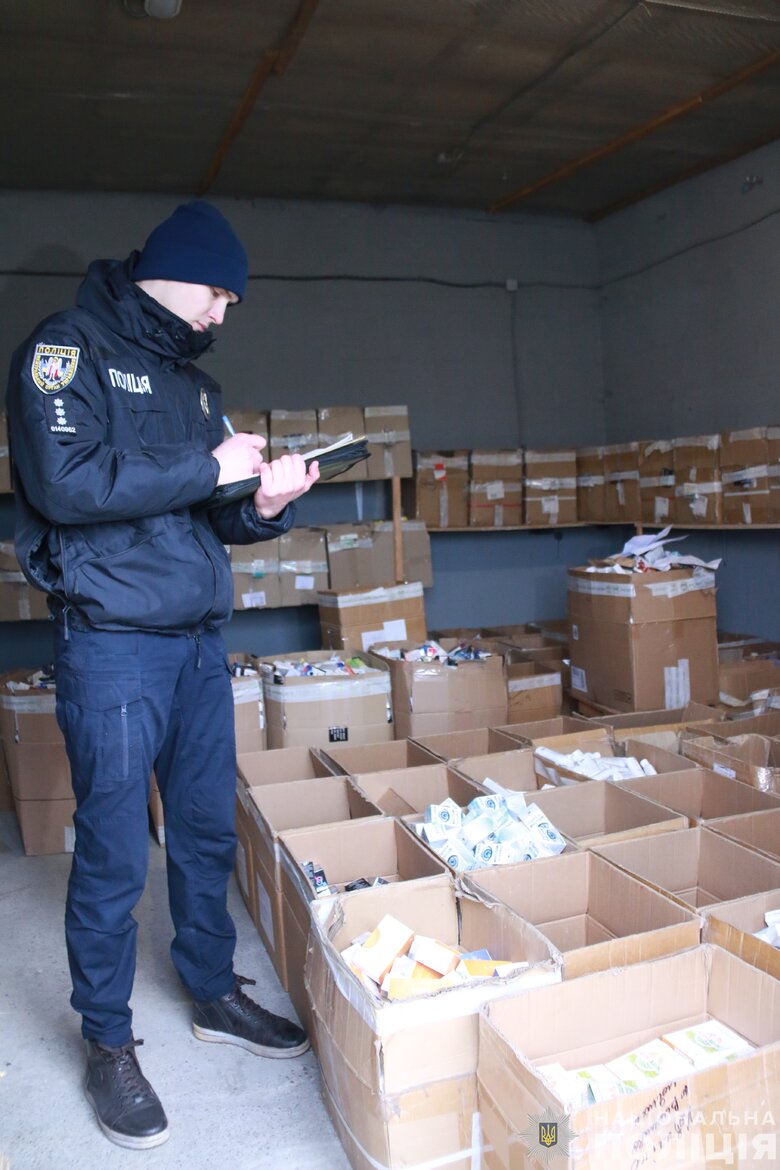 Нацполіція знешкодила шахрайські колл-центри, що вимагали мільйони у пенсіонерів