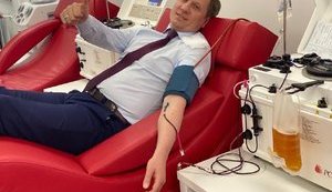 "Я хочу допомагати своєю кров'ю", - Шахов ініціюватиме державну програму для створення ліків від коронавірусу