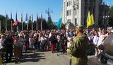 Часть участников Марша защитников пришли под Офис президента в Киеве с требованием "Нет капитуляции". ВИДЕО+ФОТОрепортаж