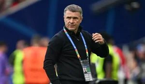 Ребров залишив посаду головного тренера збірної з футболу