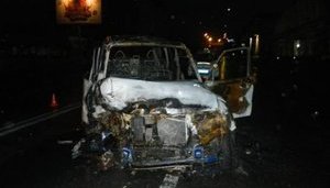 В столице пьяный сотрудник СТО разбил автомобиль клиента об электроопору. ФОТО