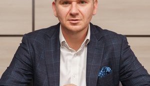 Кабмин уволил главу Агентства инфраструктурных проектов