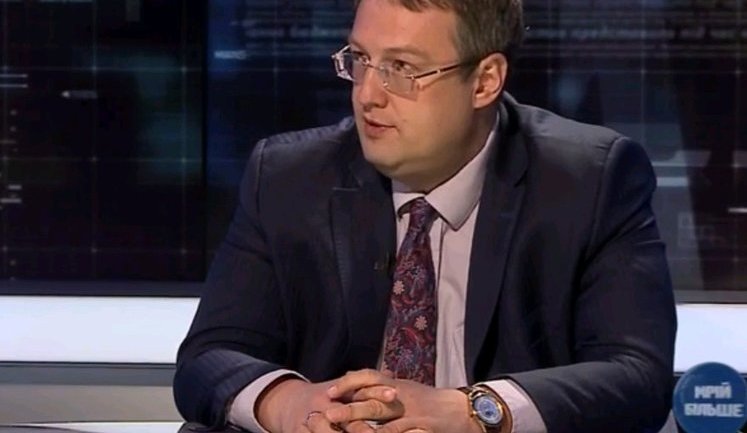 "Зарплата министра должна быть в районе 100 тыс. гривен", - Геращенко. ВИДЕО