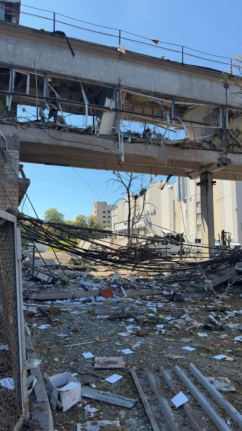 Пошкодження у видавництві Наш Формат