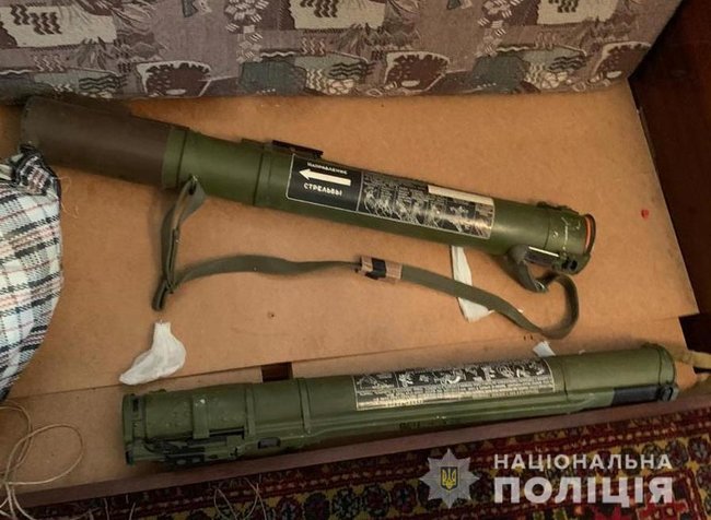 Поліція Київщини затримала озброєну групу грабіжників елітних квартир 02