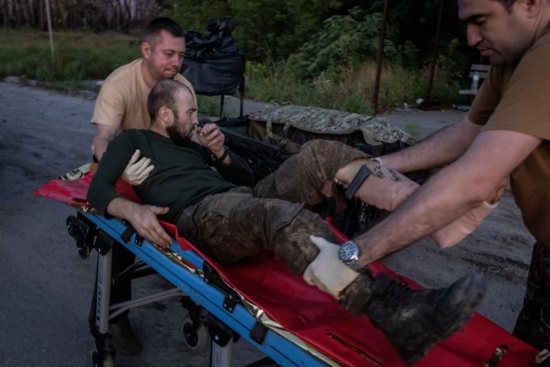 Історія евакуації за допомогою НРК бригади Хартія