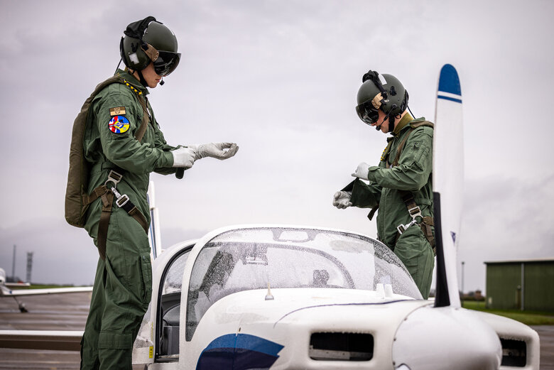 Українські пілоти F-16