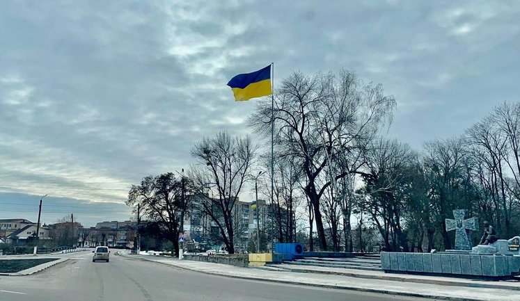 "Охтирка є, вона живе і бореться", - фоторепортаж із міста, яке з першого дня стало на заваді планам РФ. ФОТОрепортаж