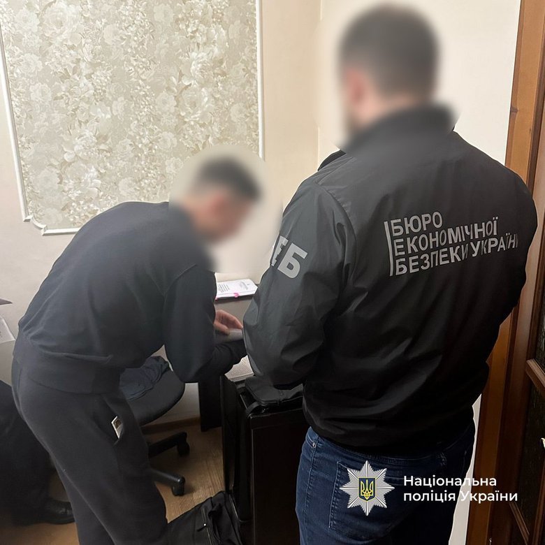 3,7 млн грн збитків державі