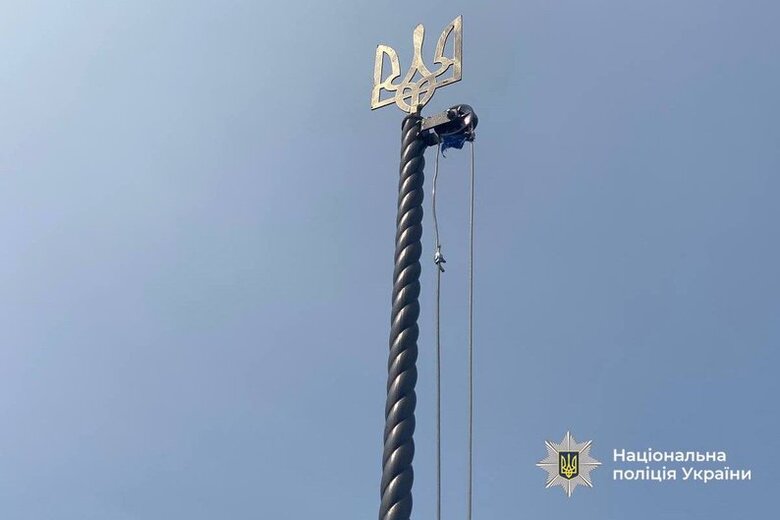 У Черкасах затримали чоловіка за наругу над могилами спецпризначенців