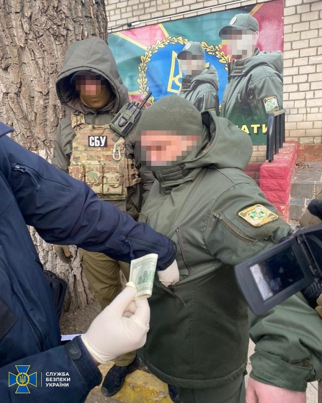 На Одесчине за систематическое взяточничество задержан военнослужащий Подольского погранотряда, - СБУ 02