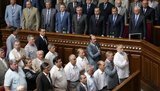 Янукович уволит 8 министров