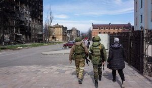 рф,маріуполь,військові