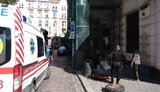 У центрі Львова під час реставрації будівлі робітник упав з третього поверху, він помер у кареті швидкої допомоги