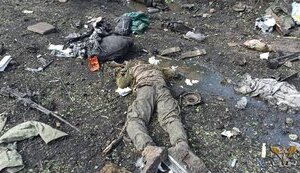 В окупованому Донецьку батьки протестують проти відправлення курсантів на фронт. У зошиті командира батальйону вони вже записані, як "м'ясо". ВIДЕО+ДОКУМЕНТ