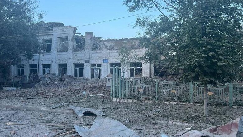 Під завалами пункту видачі гуманітарної допомоги в Оріхові можуть залишатися троє людей, - ДСНС 01 Під завалами пункту видачі гуманітарної допомоги в Оріхові можуть залишатися троє людей, - ДСНС 01