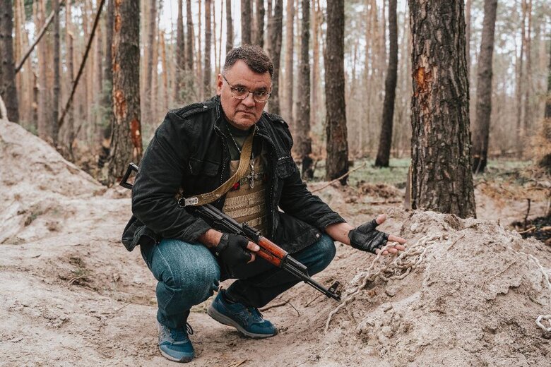 Мобільні крематорії, які росіяни використовують у Маріуполі, - це сучасний мобільний Освенцім, – військовий капелан Геннадій Мохненко 01 Мобільні крематорії, які росіяни використовують у Маріуполі, - це сучасний мобільний Освенцім, – військовий капелан Геннадій Мохненко 01