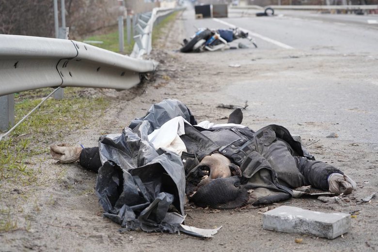 Many civilian cars and bodies of civilians shot by Russian occupiers in forests near Kyiv 05