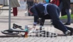 Ляп у прямому ефірі: замість Кличка, який впав з велосипеда, показали збитого оленя. ВІДЕО