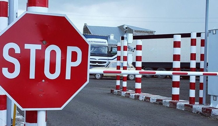 Россия расширяет экономическую войну против Украины: запретили поставки макарон, кетчупа и тушенки