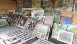 Водій віз за підробленими документами 210 картин на 3,5 млн грн через КПВВ "Новотроїцьке" з окупованої території Донбасу, - штаб ООС. ФОТОрепортаж