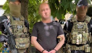 Охороняв військові ешелони РФ зі зброєю: СБУ та ДБР затримали зрадника у Херсоні. ФОТО