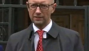 "План розстрілів і розгону Майдану готувався з участю російських силовиків", - Яценюк. ВIДЕО